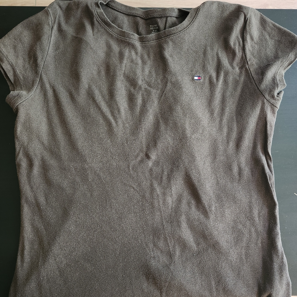 Tommy Hilfiger Women's Dark Gray Short Sleeve Tee